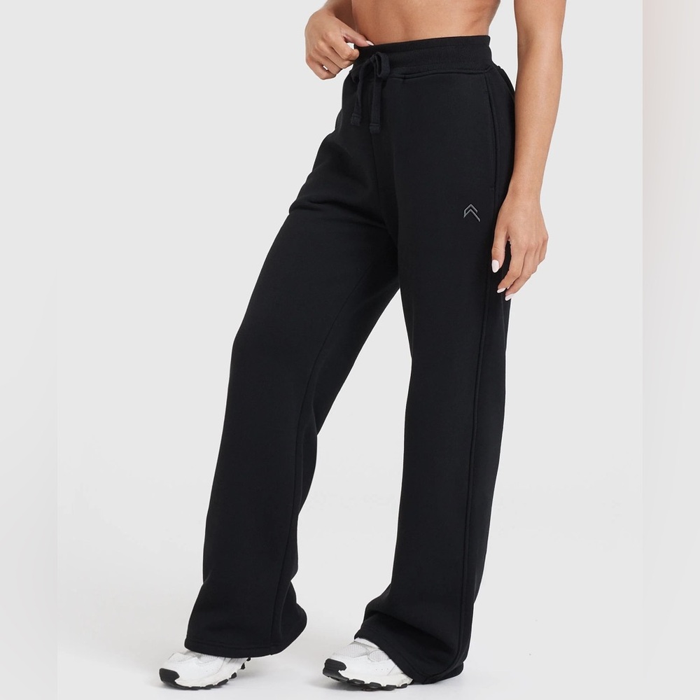 Oner Active All Day Straight Leg Jogger in Black